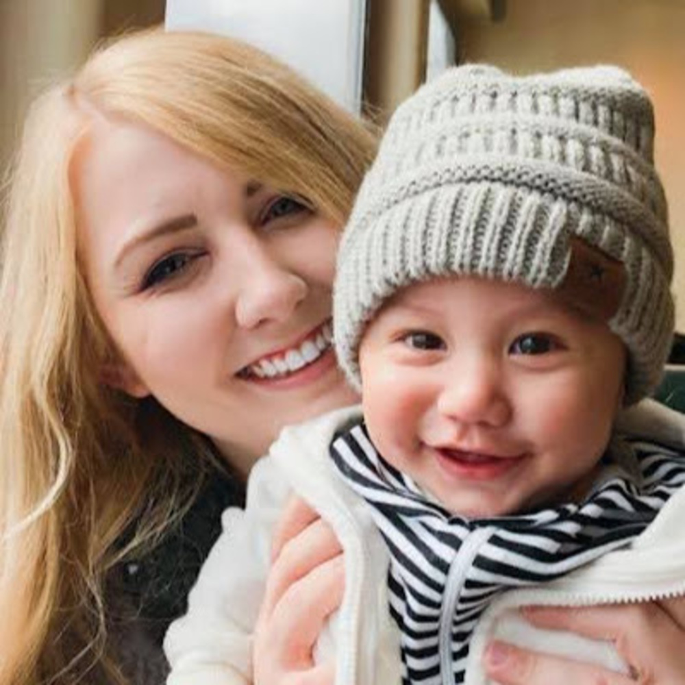 Meet your Posher, Caitlin